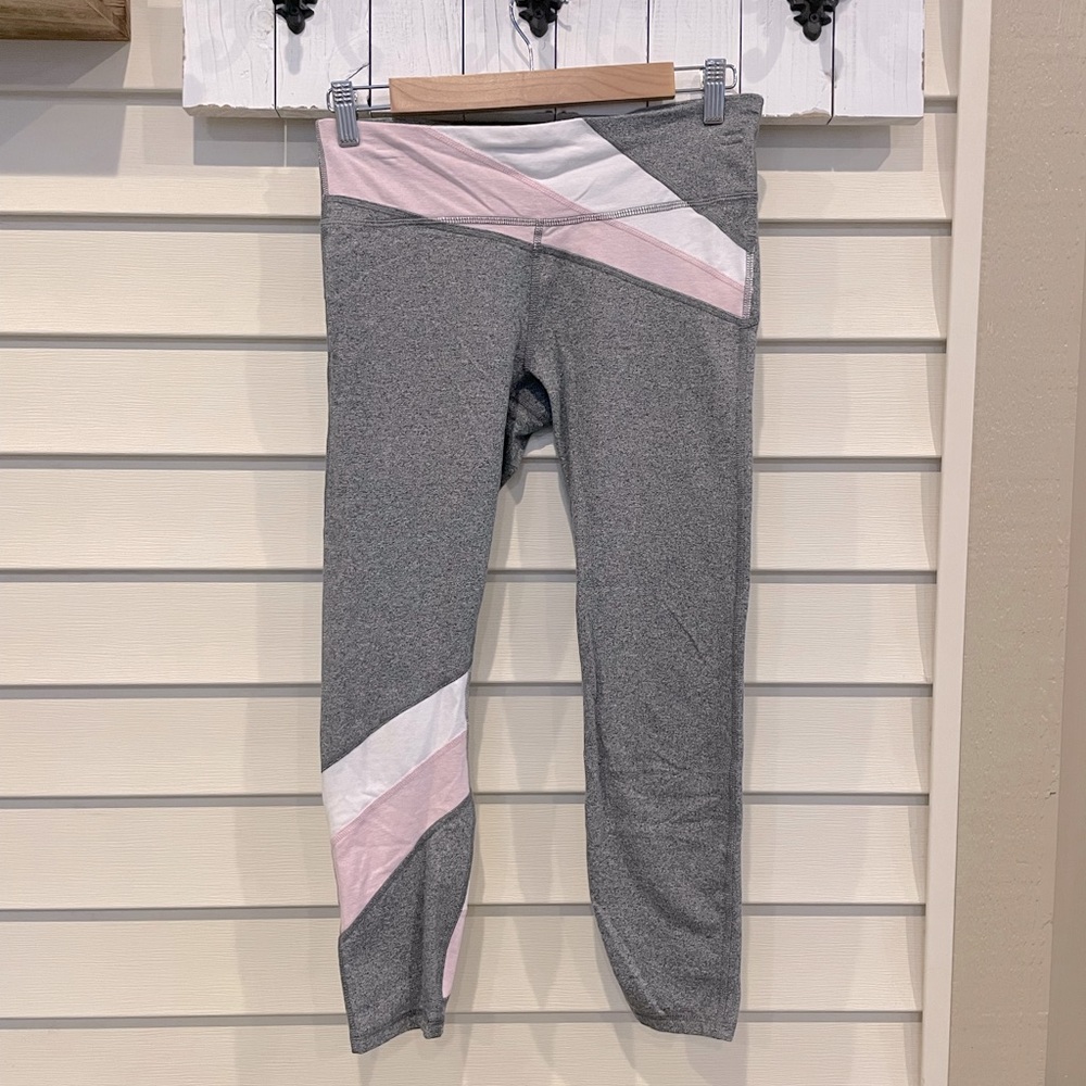 Gap capris